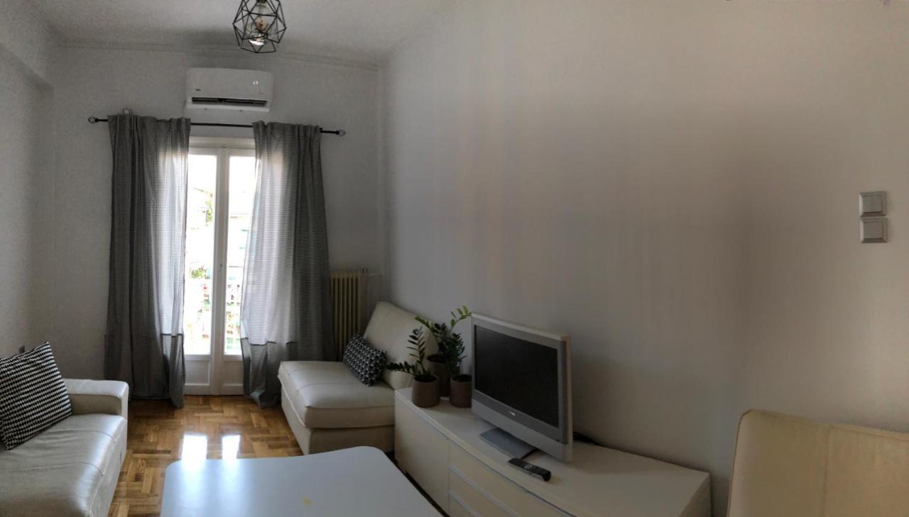 Cosy Apartment In Metaxourgeio Atény Exteriér fotografie